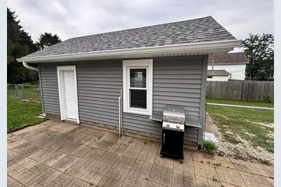 303 N Davis Street, Wolcott, IN 47995 - Photo 32