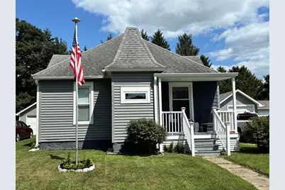 303 N Davis Street, Wolcott, IN 47995 - Photo 1