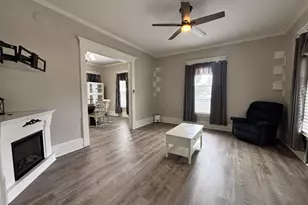 303 N Davis St, Wolcott, IN 47995 - Photo 12