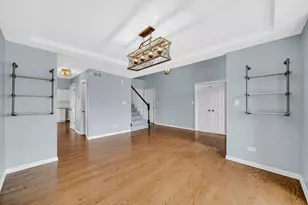 310 Cornwall Cir, Munster, IN 46321 - Photo 6