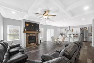 9551 Fescue Dr, Saint John, IN 46373 - Photo 6