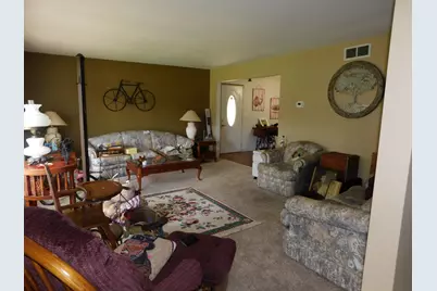 505 8th Avenue NW, Demotte, IN 46310 - Photo 6