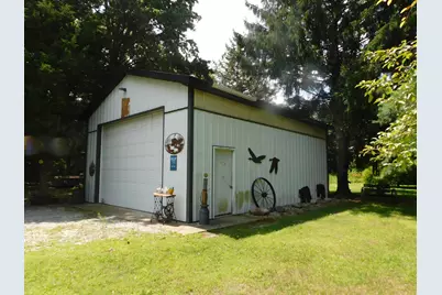 505 8th Avenue NW, Demotte, IN 46310 - Photo 4