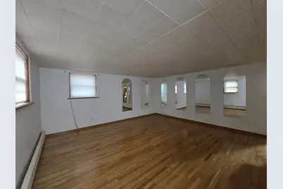 535 E 43rd Avenue, Gary, IN 46409 - Photo 12