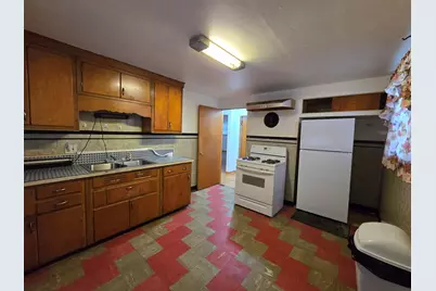 535 E 43rd Avenue, Gary, IN 46409 - Photo 8