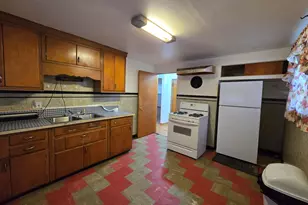 535 E 43rd Ave, Gary, IN 46409 - Photo 8