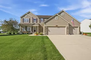 13921 Bluff View Rd, Dyer, IN 46311 - Photo 2