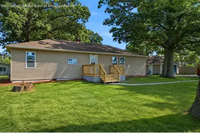 341 W 700 N, Valparaiso, IN 46385 - Photo 2
