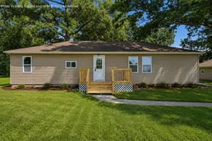 341 W 700 N, Valparaiso, IN 46385 - Photo 1