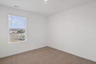 175 Cressmoor Blvd, Hobart, IN 46342 - Photo 26