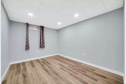 310 Cornwall Circle, Munster, IN 46321 - Photo 32