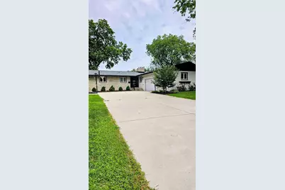 1411 Kraft Drive, Munster, IN 46321 - Photo 2