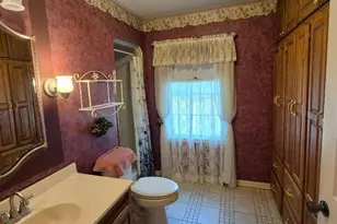 106 W 15th St, La Porte, IN 46350 - Photo 20