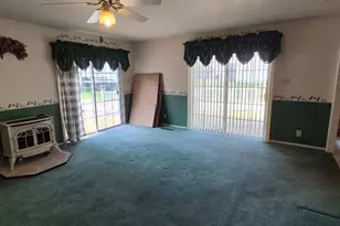 106 W 15th St, La Porte, IN 46350 - Photo 14