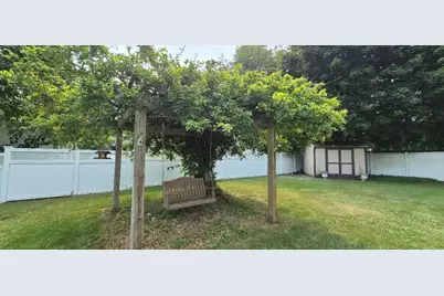 106 W 15th Street, La Porte, IN 46350 - Photo 30