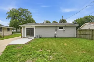 7726 New Hampshire Ave, Hammond, IN 46323 - Photo 16
