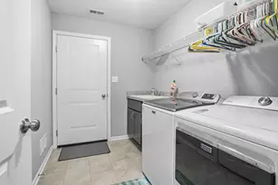 8460 Larkspur Ter, Saint John, IN 46373 - Photo 22