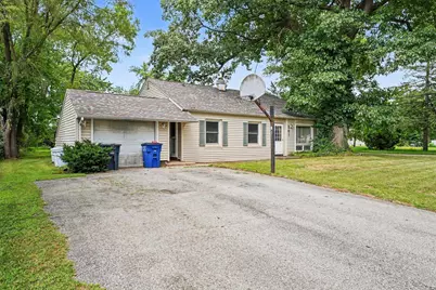 201 Chestnut Street, Michigan City, IN 46360 - Photo 2