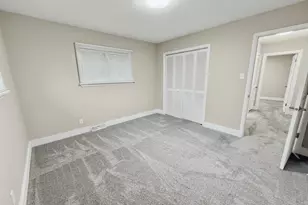 3930 Marshall St, Gary, IN 46408 - Photo 12
