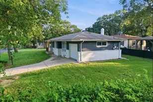 3930 Marshall St, Gary, IN 46408 - Photo 4