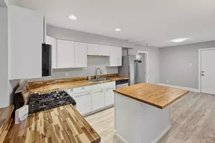 3930 Marshall St, Gary, IN 46408 - Photo 8