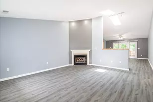 4883 W 93rd Terrace, Crown Point, IN 46307 - Photo 6