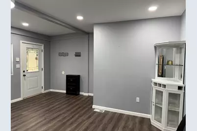2101 Greenwood Avenue, Michigan City, IN 46360 - Photo 6