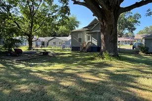 2101 Greenwood Ave, Michigan City, IN 46360 - Photo 38