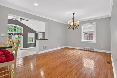 7049 Forest Avenue, Hammond, IN 46324 - Photo 8