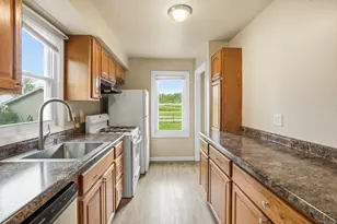 8314 Gordon Dr, Highland, IN 46322 - Photo 8