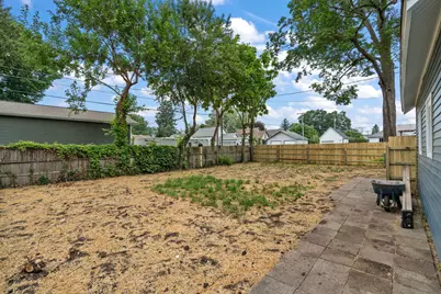 302 G Street, La Porte, IN 46350 - Photo 30