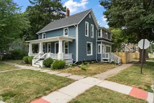 302 G St, La Porte, IN 46350 - Photo 2