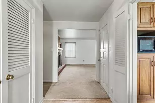 11 Sager Rd, Valparaiso, IN 46383 - Photo 16