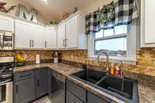 18429 Kaiti Dr, Lowell, IN 46356 - Photo 12