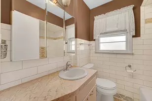 8805 Lee St, Crown Point, IN 46307 - Photo 12