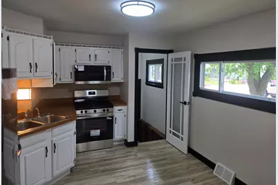 4422 E 20th Court, Gary, IN 46405 - Photo 2