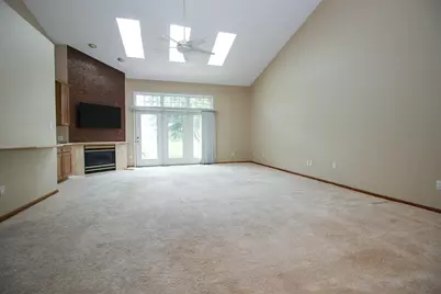 504 Pinehurst Lane, Schererville, IN 46375 - Photo 6