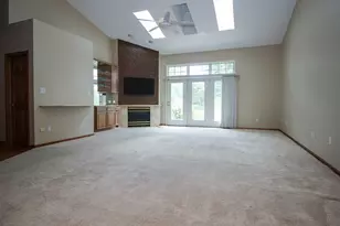 504 Pinehurst Ln, Schererville, IN 46375 - Photo 8