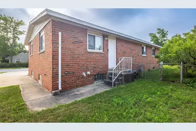 401 Oak Street, Michigan City, IN 46360 - Photo 4