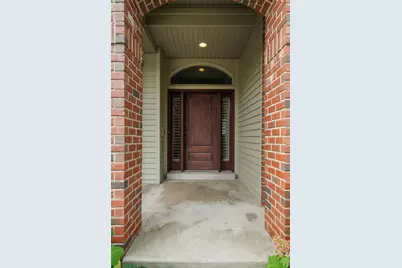 4003 W 92nd Place, Merrillville, IN 46410 - Photo 6