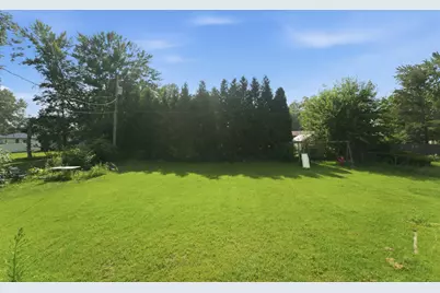609 Black Oak Drive, Trail Creek, IN 46360 - Photo 16
