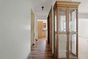 609 Black Oak Dr, Trail Creek, IN 46360 - Photo 6