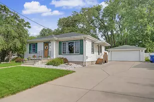 217 E Joliet St, Schererville, IN 46375 - Photo 1