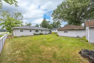 203 N Wiggs St, Griffith, IN 46319 - Photo 22