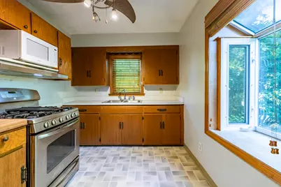 17633 Roy Street, Lansing, IL 60438 - Photo 8
