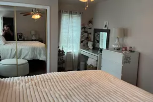 129 Beverly Blvd, Hobart, IN 46342 - Photo 14