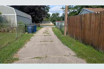 505 Indiana Avenue, Michigan City, IN 46360 - Photo 20