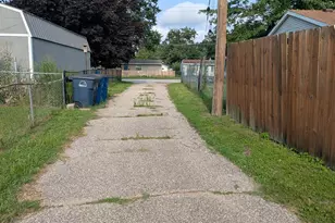 505 Indiana Ave, Michigan City, IN 46360 - Photo 20