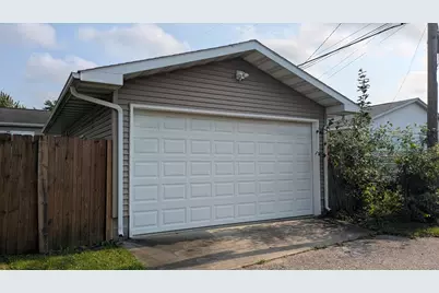 505 Indiana Avenue, Michigan City, IN 46360 - Photo 18