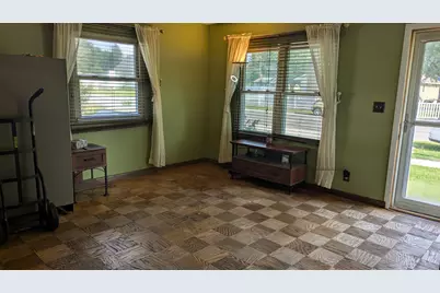 505 Indiana Avenue, Michigan City, IN 46360 - Photo 6
